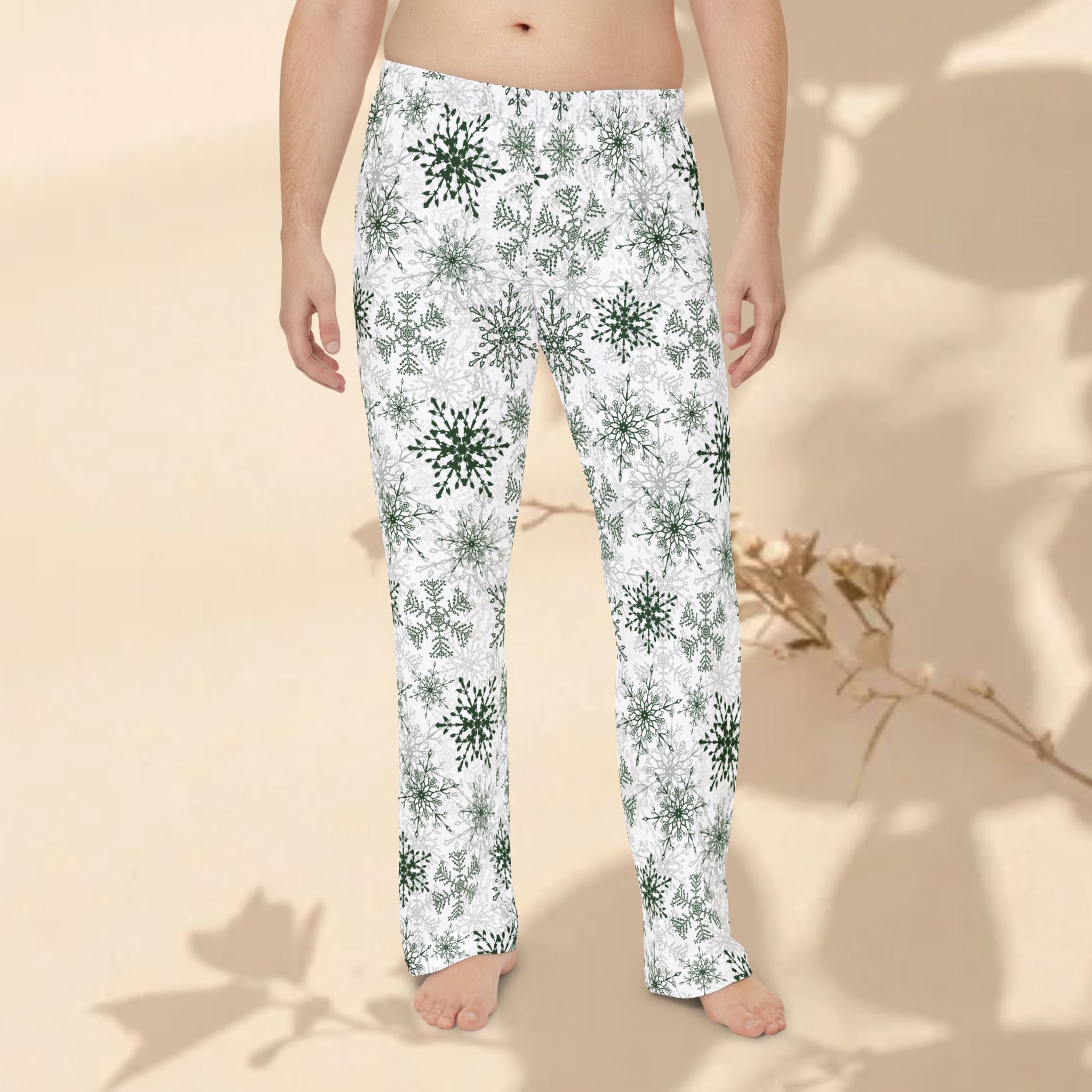 Green Snowflakes Men's cozy pajamas