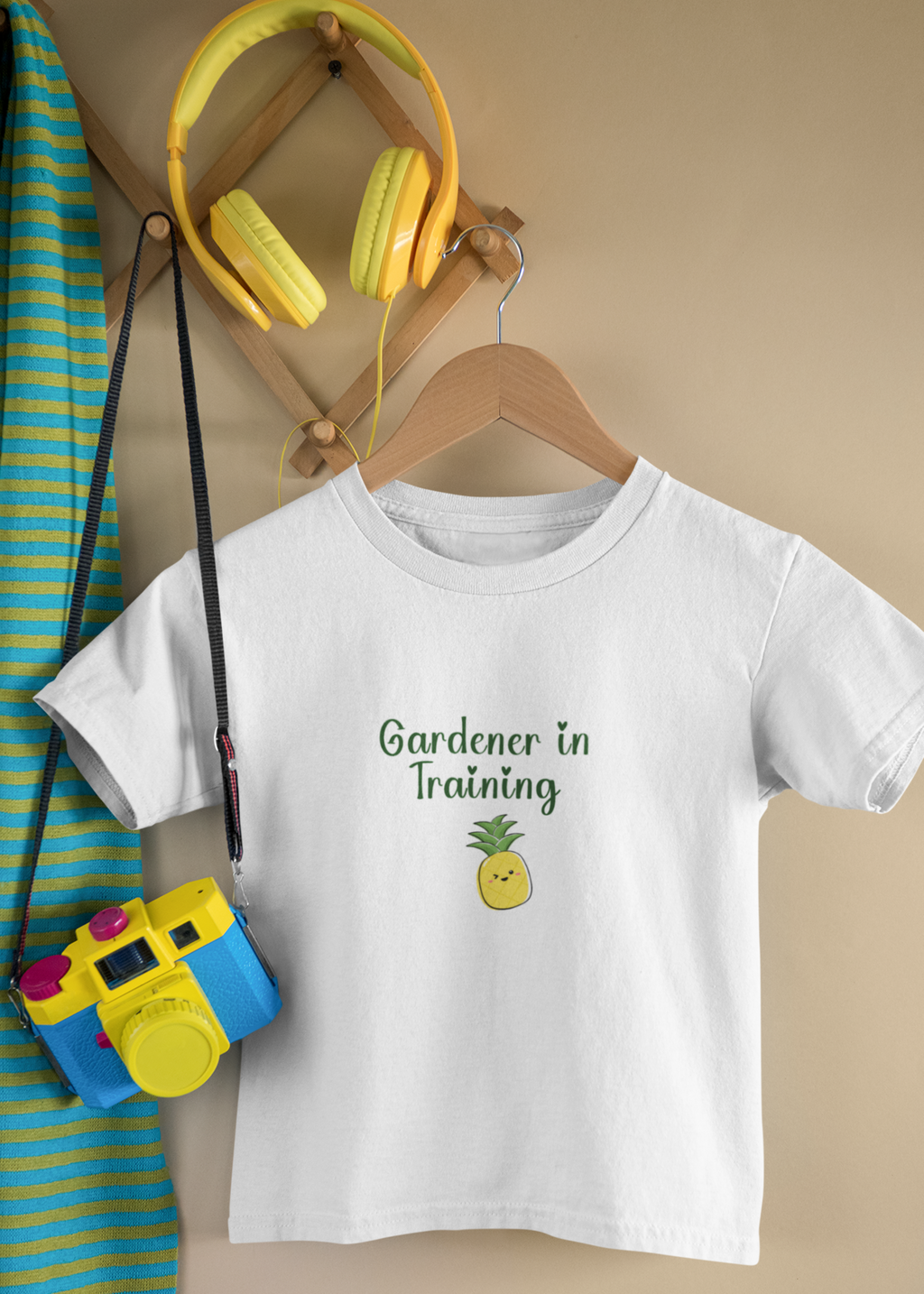 Toddler Short Sleeve T-Shirt, Gardener in Training Pineapple