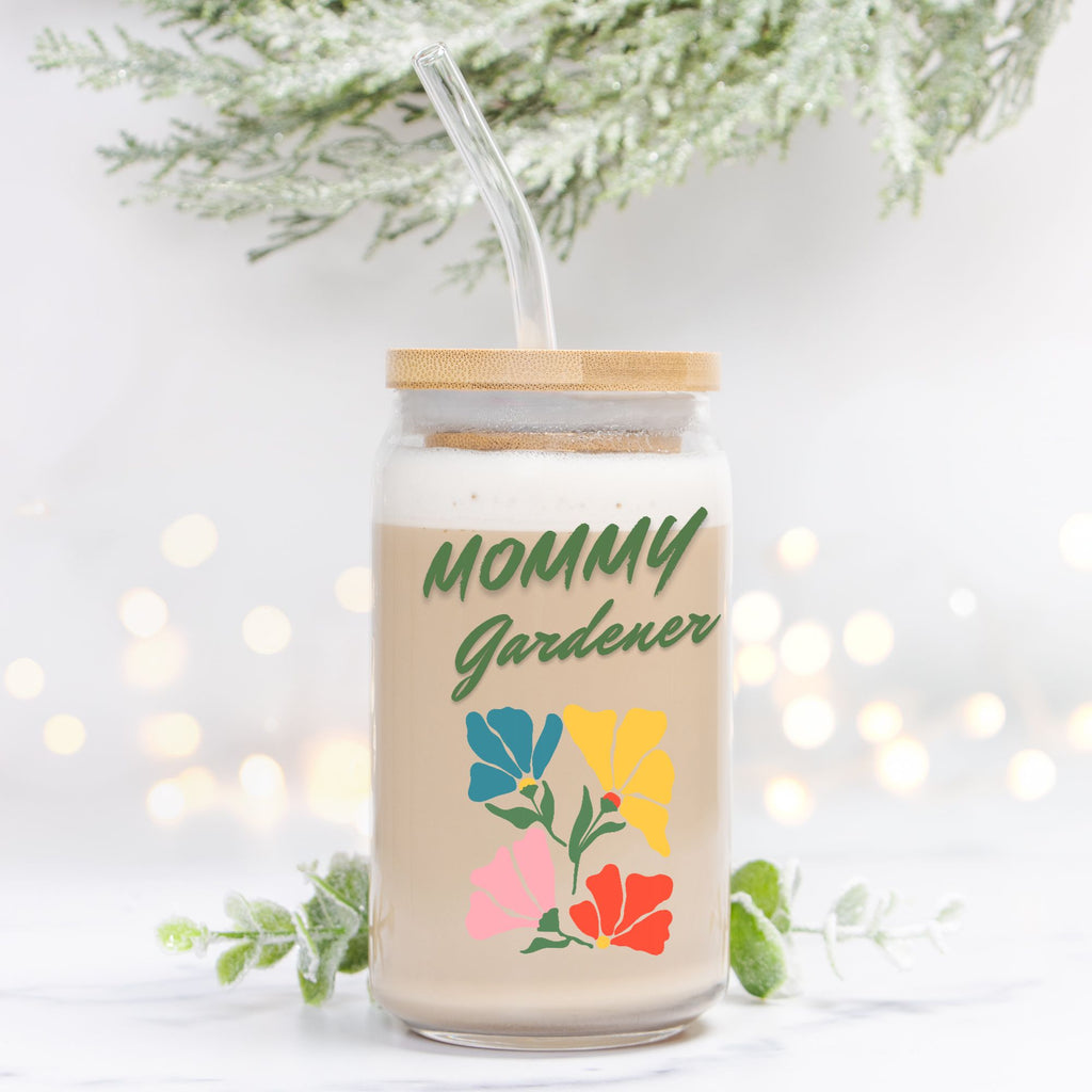 Tumbler with 'Mommy Gardener' text and floral design on a light background